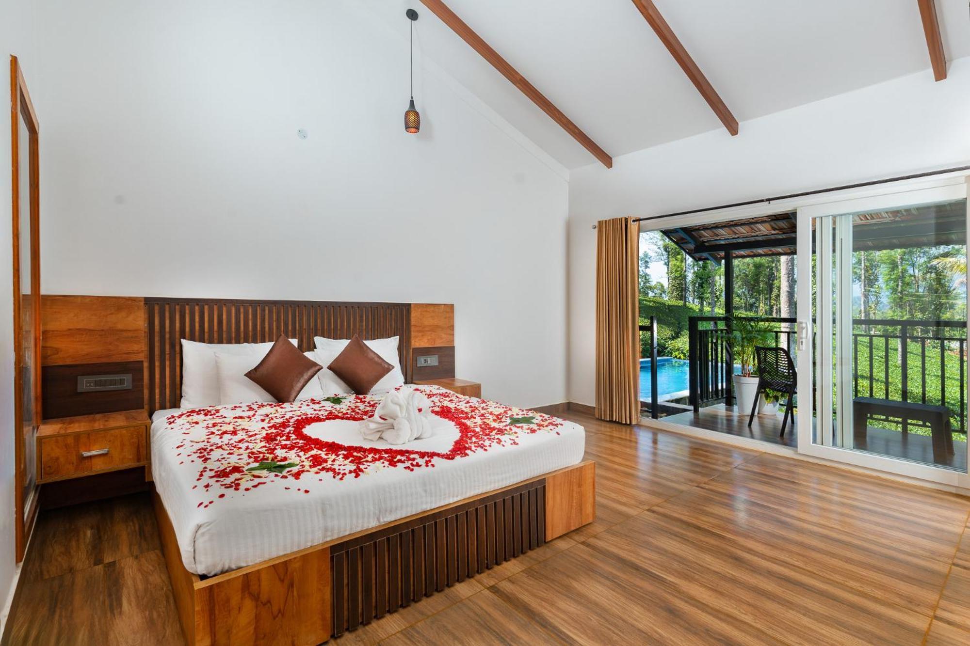 Tealawn Pool Villa, Munnar Exterior photo