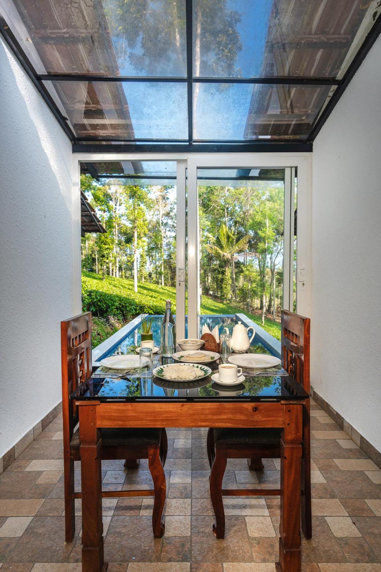Tealawn Pool Villa, Munnar Exterior photo